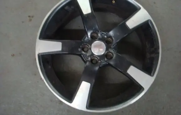 R17 alloy rim
