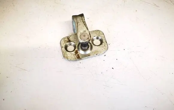 Chevrolet Captiva Front door lock loop/hook striker 