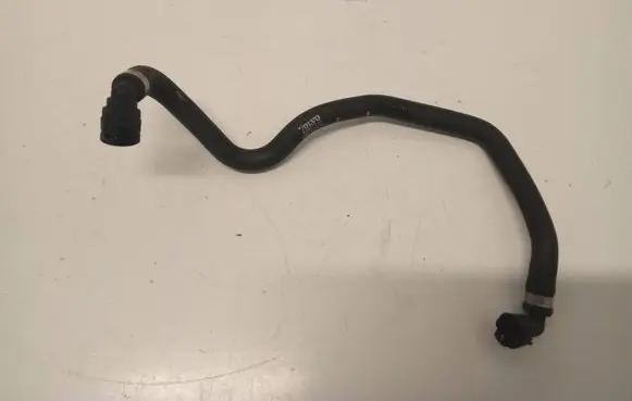 Volvo XC60 Engine coolant pipe/hose 32222707