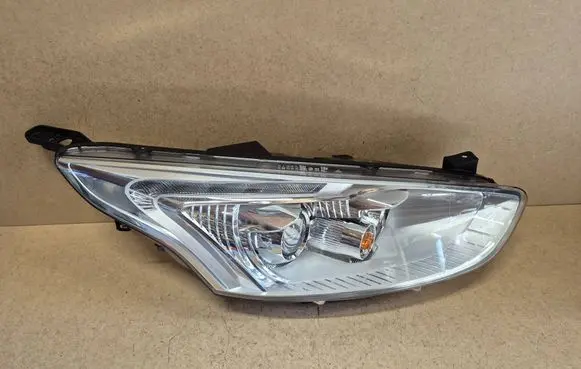 Ford B-MAX Headlight/headlamp AV1113W029CG