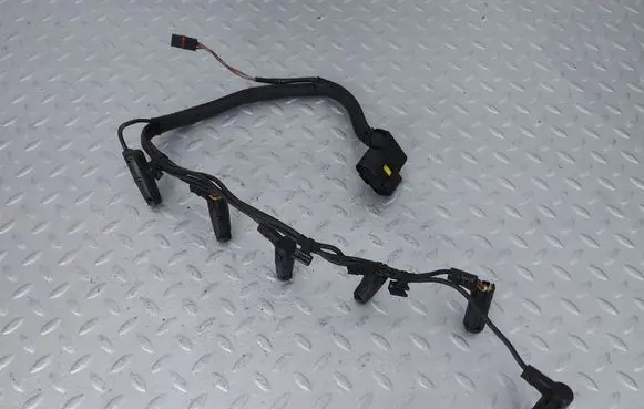 BMW 5 GT F07 Glow plug wires 12517808257 7808257