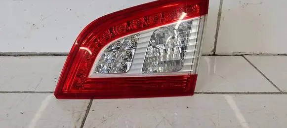 Peugeot 508 Tailgate rear/tail lights 9686780680