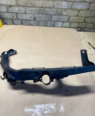 BMW 3 E90 E91 Headlight/headlamp mounting bracket 7116708 22944911