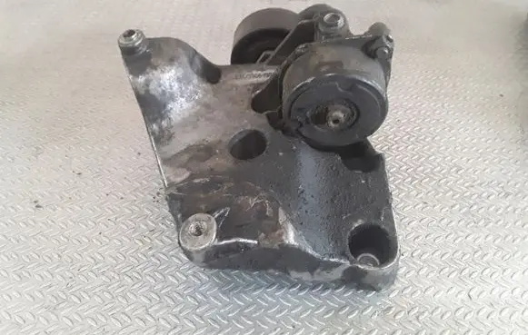 BMW 3 E46 A/C compressor mount bracket 64557787319
