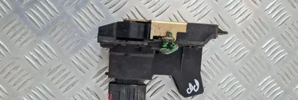 Ford Maverick Front door lock