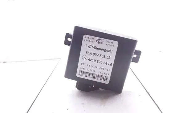 Mercedes-Benz CLK A208 C208 Light module LCM A2108206426 5LA00750803