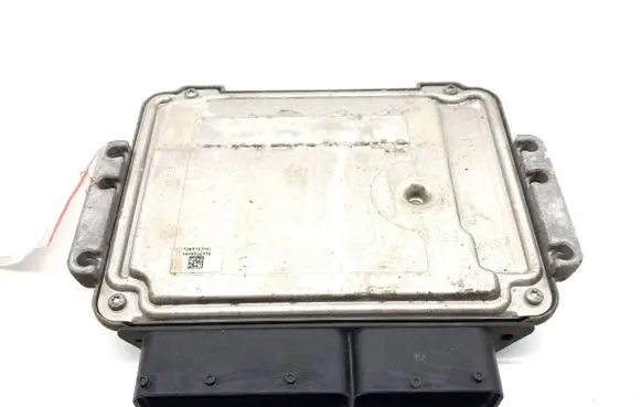 KIA Sportage Engine control unit/module ECU 0281017695