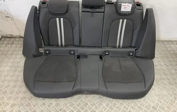 BMW 1 F40 Second row seats 