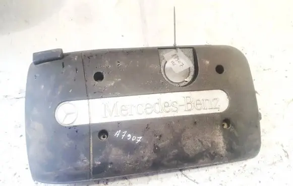 Mercedes-Benz C W203 Engine cover (trim) a6110101067