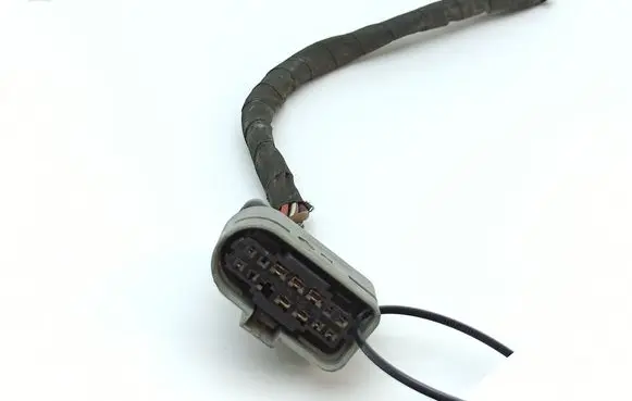 Mercedes-Benz B W246 W242 Headlight/headlamp wiring loom/harness A0525455626