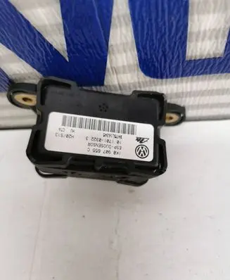 Volkswagen Golf V ESP acceleration yaw rate sensor 1K0907655C BA75L162A5 10170103223