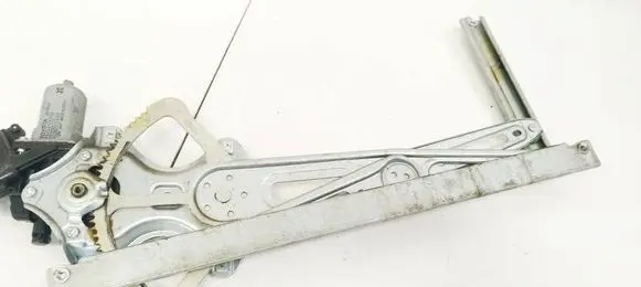 Toyota Avensis T270 Sliding door window regulator with motor