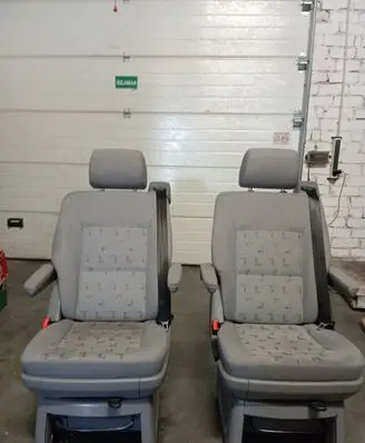 Rear seat