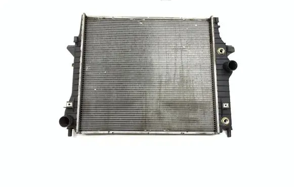 Jaguar XJ X350 Coolant radiator XR839090