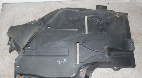 BMW X3 E83 Fuel tank bottom protection 3417403 3400040