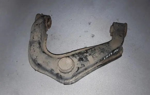 Nissan Navara Front lower control arm/wishbone 54525EB30A