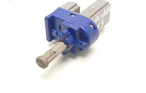 Mazda 6 Clutch pedal sensor