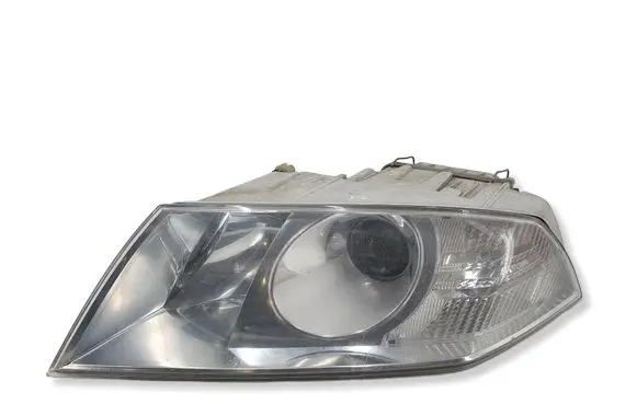 Skoda Octavia Mk2 (1Z) Headlight/headlamp 1Z1941015B 3578 VP4SHX13006CAG