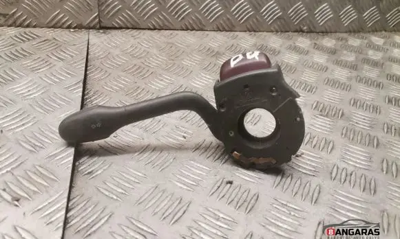 Volkswagen PASSAT B4 Indicator stalk