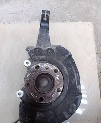 BMW 5 F10 F11 Front wheel hub