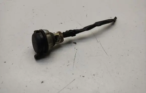 Nissan Murano Z50 12 V Socket (rear) 