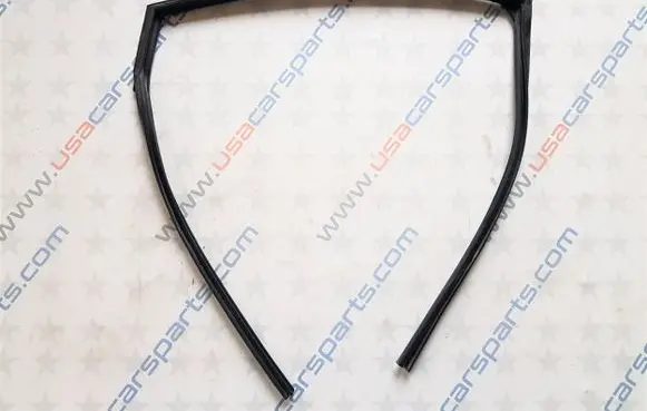 Nissan X-Trail T32 Rubber seal rear door window/glass 823304BA0A 823305HA0A 823306FL2A
