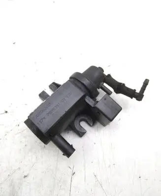 BMW 3 E92 E93 Turbo solenoid valve 70206301 1174780539101
