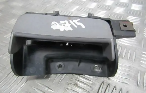 Engine bonnet (hood) release handle