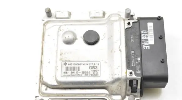 Hyundai i30 Engine control unit/module 391102BGB3
