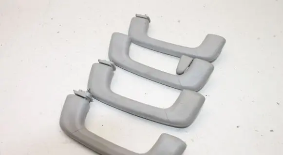 Hyundai i40 A set of handles for the ceiling 