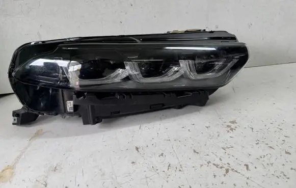 Headlight/headlamp