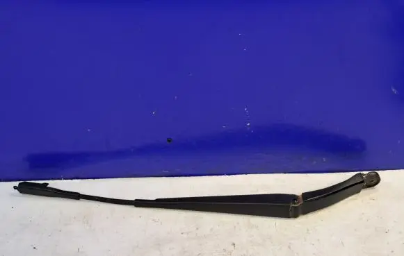 Volvo XC90 Windshield/front glass wiper blade 30655613