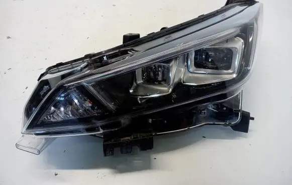 Nissan Leaf II (ZE1) Headlight/headlamp 26060-5SH5A