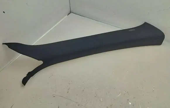 Volkswagen Touareg II (A) pillar trim 7P6867234R 1062820000R