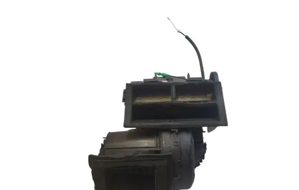 Ford Focus Interior heater climate box assembly 4M5119B555AN 4M5119B555ANO535
