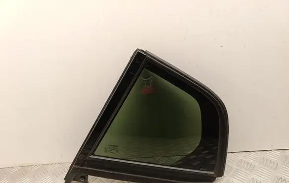 Volvo EX30 Rear vent window glass P8892418689