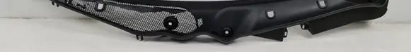 Mercedes-Benz E W212 Wiper trim A2128300013