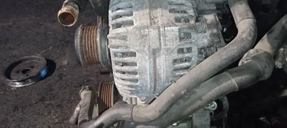 Volkswagen Golf VI Generator/alternator 06F903023F 0124525091