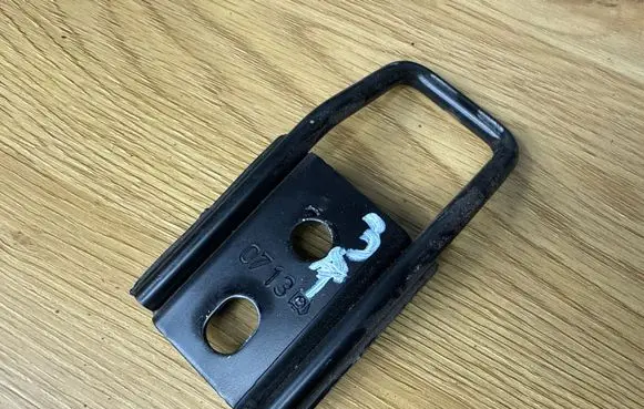 Peugeot Partner Rear door upper hinge 0713