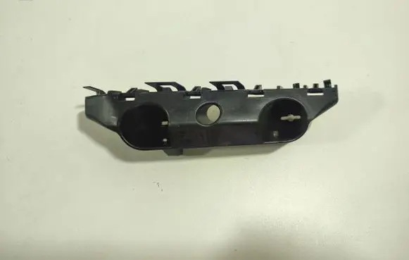 Nissan Note (E12) Front bumper mounting bracket 622243VU0A