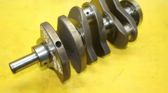 Skoda Fabia Mk4 (6VA) Crankshaft 03DD