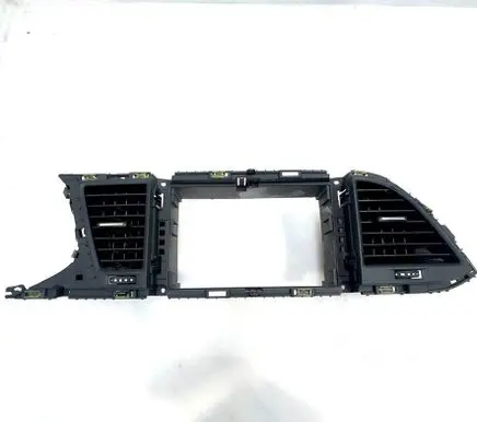 Seat Leon (5F) Dash center air vent grill 08435006