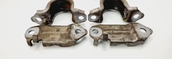 BMW 5 F10 F11 Sway bar bush bracket, front
