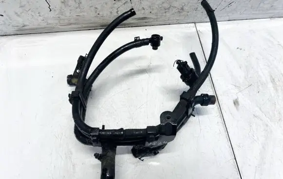 Audi A6 S6 C5 4B Vacuum line/pipe/hose 1j0973702