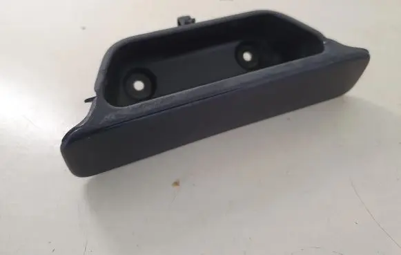Volvo V70 Tailgate trunk handle 000719