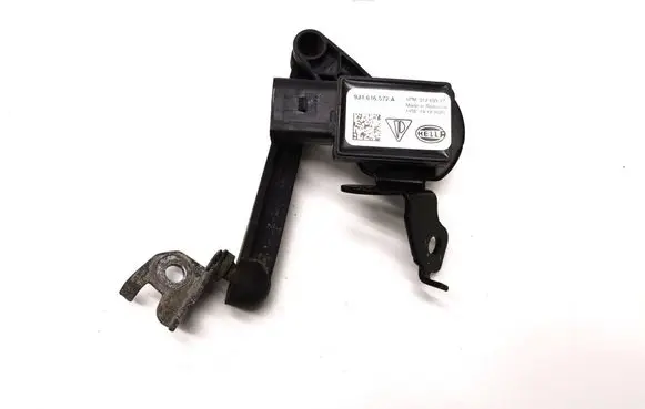 Rear air suspension level height sensor