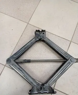 Ford Edge II Lift Jack CV6917A078AB