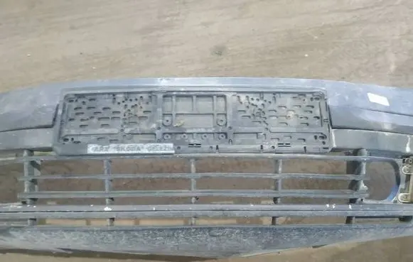 Skoda Octavia Mk2 (1Z) Front bumper lower grill 