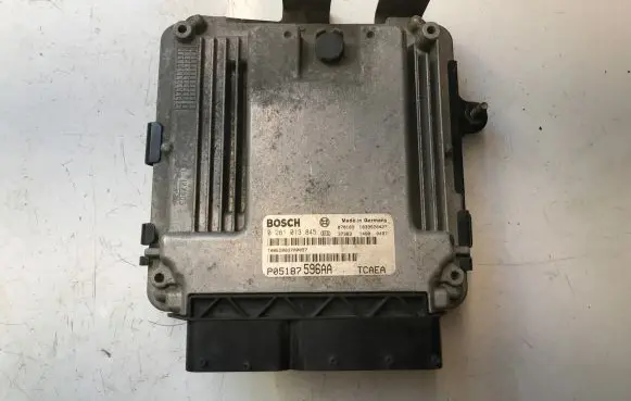 Jeep Patriot Other control units/modules P05187596AA 0281013845