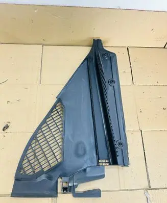 BMW 1 F20 F21 Wiper trim 7265119